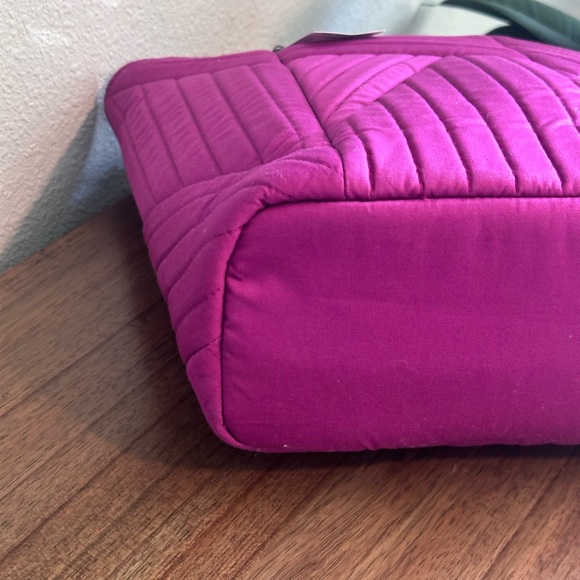 NWT - Vera Bradley Dark Raspberry Quilted Tote - Picture 5 of 11